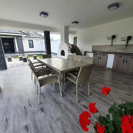아파트 Solymos Apartmanhaz *