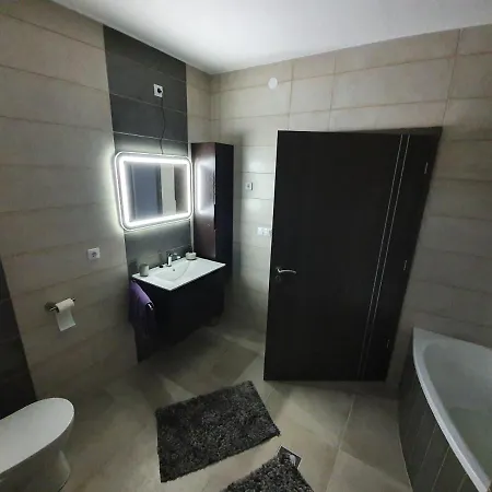 Διαμέρισμα Solymos Apartmanhaz *