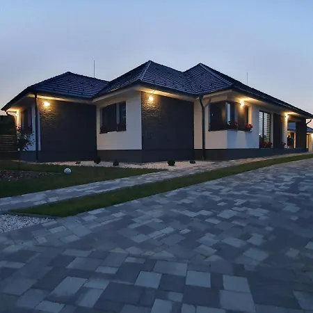 Solymos Apartmanhaz 아파트 Vamosatya